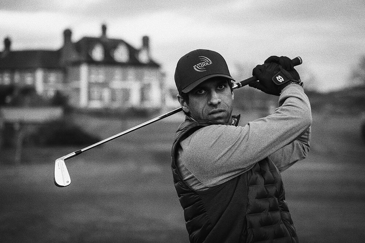 The story behind Aaron Rai's gloves