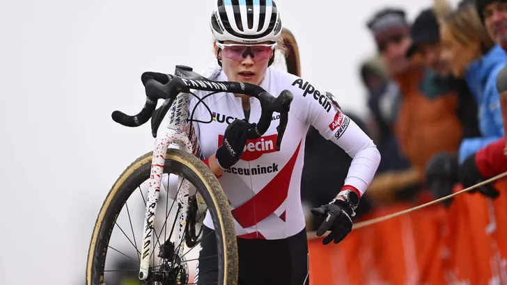Wereldbeker Cyclocross Race in Antwerpen 2022 women elite