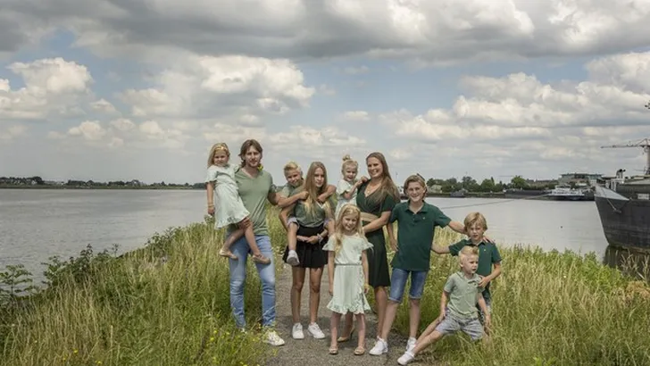 Maak kennis met de familie Zeldenrust van 'Een huis vol' 
