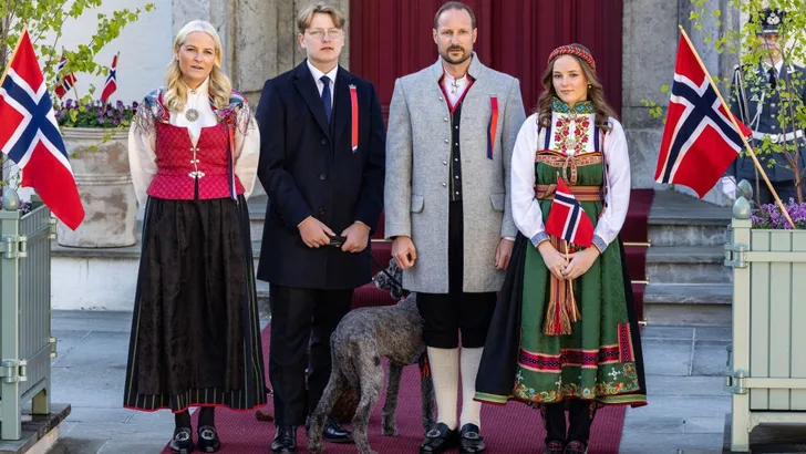 Noorse royals vieren Nationale Dag 2022 in stijl 