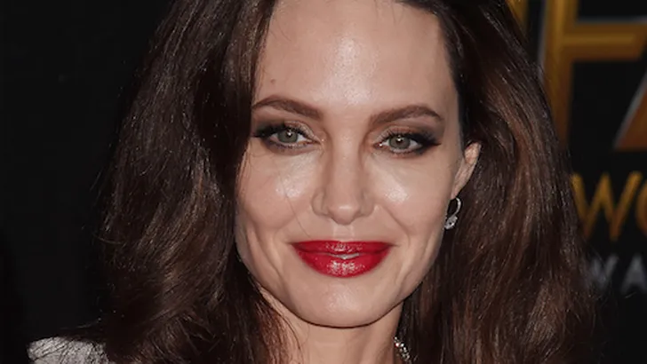 Dit zijn dé trucs voor Angelina Jolie-lippen
