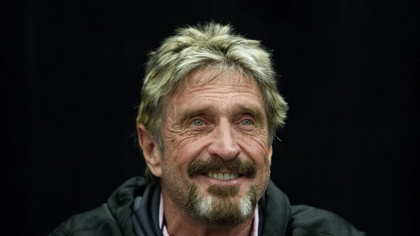 De wilde haren van John McAfee: dealer, gangster én virusbestrijder