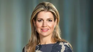 Koningin Máxima naar Bronovo