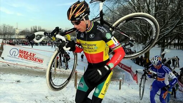 Nys zwaait in maart 2014 af bij Landbouwkrediet