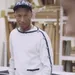 VIDEO: Pharrell ontdekt hoe het is om Karl Lagerfeld te zijn