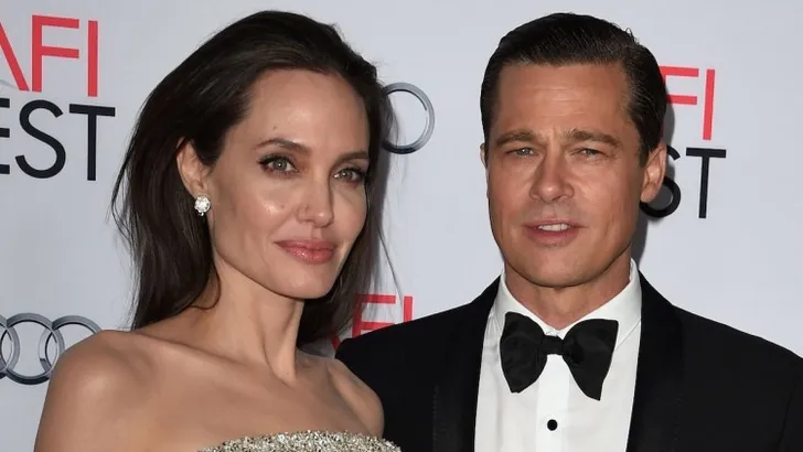 Geëmotioneerde Angelina Jolie spreekt voor het eerst over scheiding