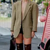 Deze viral H&M Blazer is binnen no-time uitverkocht – Dit is waarom iedereen 'm wil | Elegance