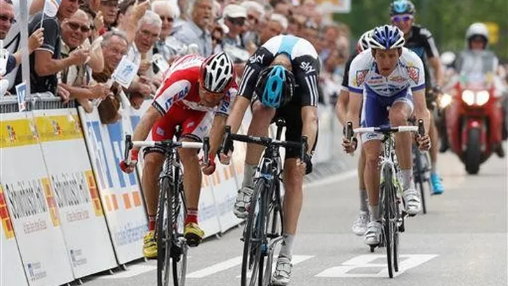 Rogers bekroont ontsnapping met ritzege