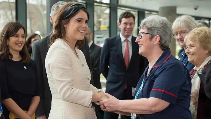 Prinses Eugenie: eerste werkbezoek voor Jack!