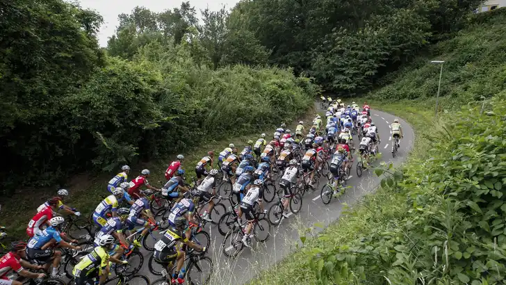Minimumloon voor Pro Continental- en WorldTour-renners gaat omhoog