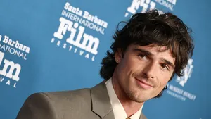 Jacob Elordi is de nieuwste ambassadeur voor Bleu de Chanel