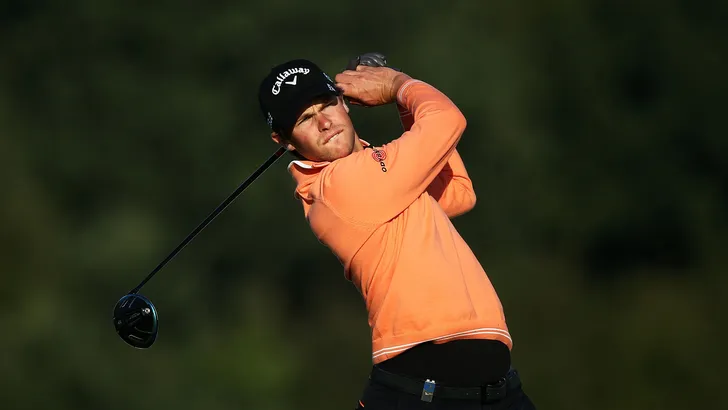 Detry knokt zich naar boven