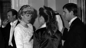 prinses diana sieraden gedragen door Kate & Meghan