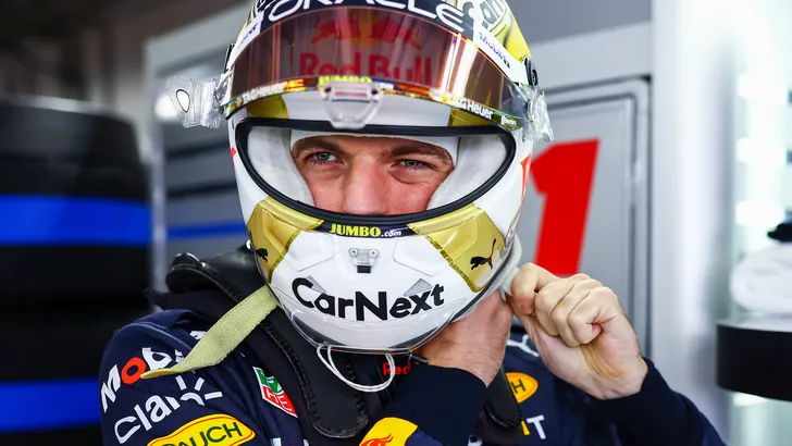 Max Verstappen biedt zich aan bij Pirelli om regenbanden te verbeteren