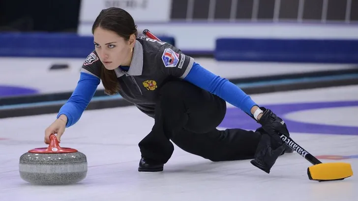 curlen  Russische Anastasia Bryzgalova