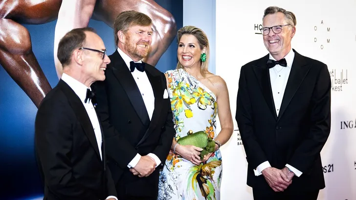 Willem-Alexander & Máxima: dans, een smoking én een zomerse Etro!