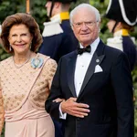 King Carl Gustaf and Queen Silvia arrive at Drottningholm Palace Theatre to attend the Royal Opera jubilee Theatre Performance.
This is to the evening before the celebration the 50th anniversary of King Carl Gustaf accession to the throne