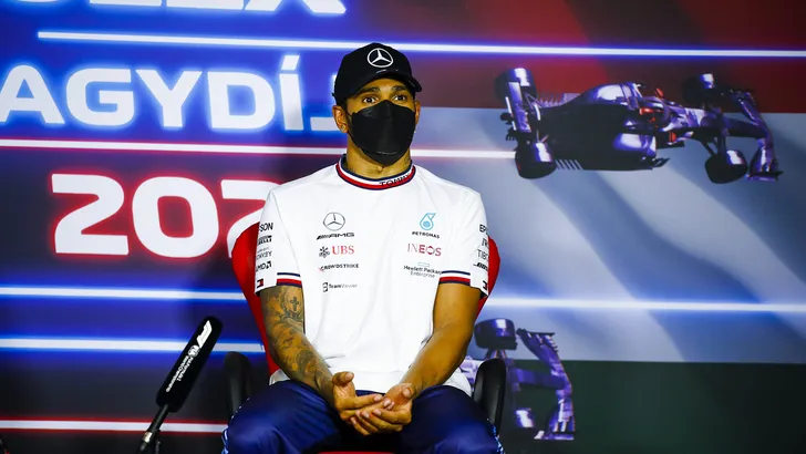 Lewis Hamilton: 'Volgens mij heb ik long COVID'