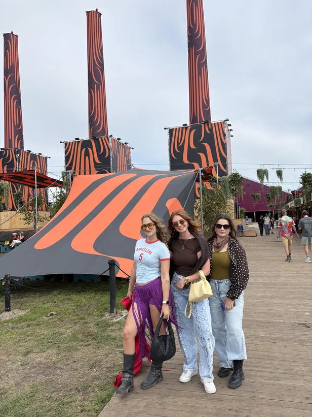 Fabiën, Sanne en Christel op Lowlands.