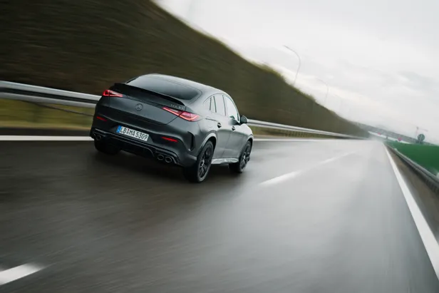 Mercedes-AMG vervangt viercilinder in GLC door nieuwe 3.0 liter zescilinder