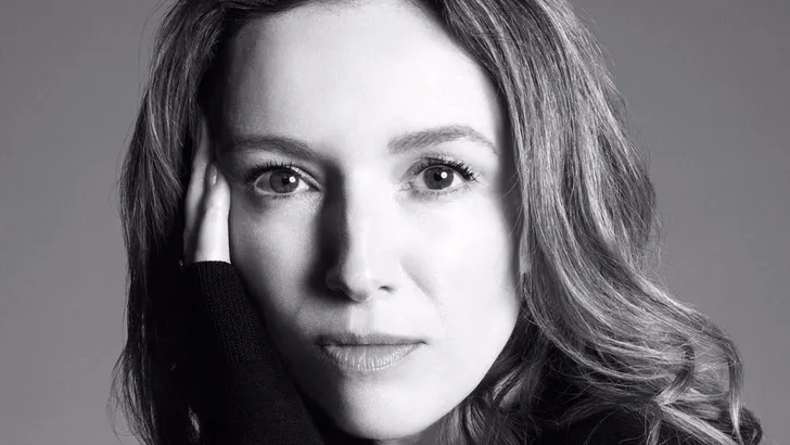 Givenchy stelt nieuwe hoofdontwerper aan: voor de állereerste keer een vrouw