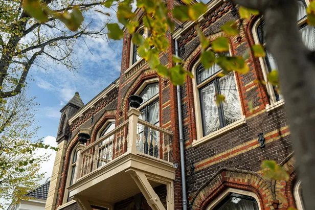 Monumentaal herenhuis in Sneek