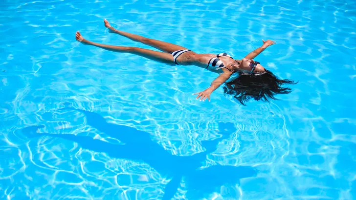Shocking: Een zwembad is viezer dan je denkt