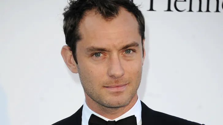 Zien: dít is de knappe zoon van Jude Law