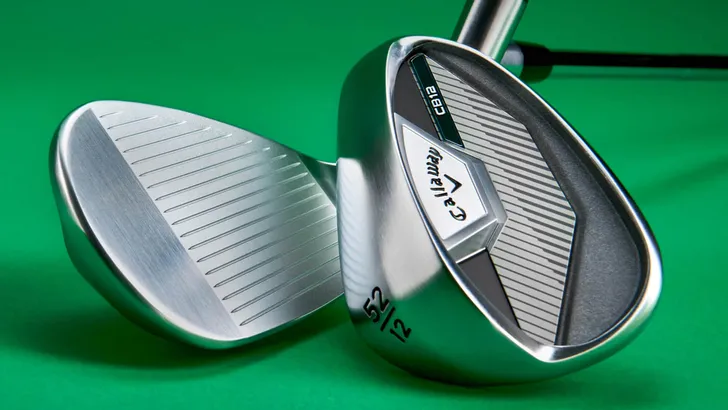 CB12 game-improvement wedge van Callaway