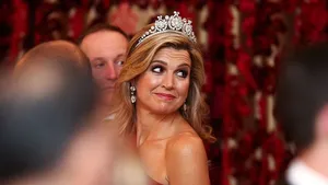 koningin Maxima - rode loper artikel 9x