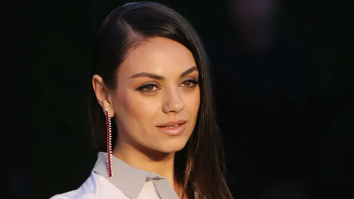 Get the look: Mila Kunis