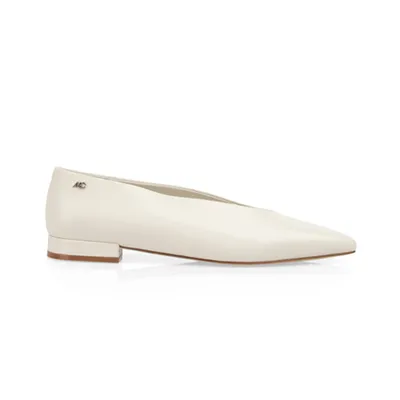 Lederen ballerina's in ecru