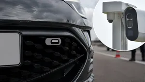 Dit kleine kastje naast je kenteken zorgt voor grote zorgen bij snelheidscontroles