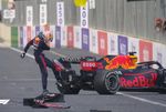 Pirelli: 'Lekke band Verstappen kwam door debris'