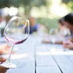 Zo creëer jij de ideale tuin om tot ‘s avonds laat te borrelen met vrienden 