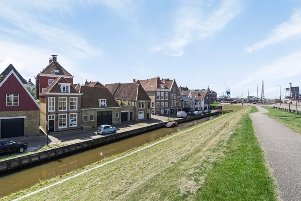 Woning aan de Zoutsloot in Harlingen, met zicht op de haven