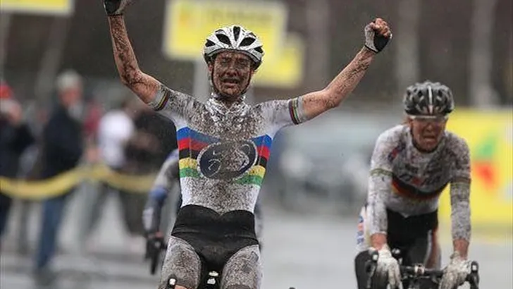 Overwinning en nominatie voor Vos