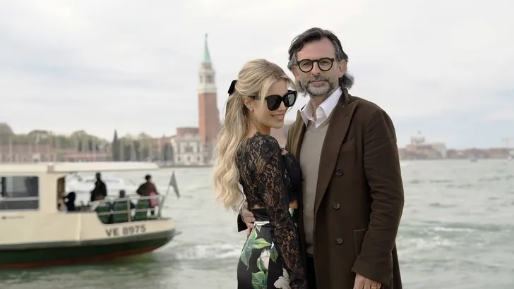 Niclas Castello presents the Cube at the 2022 Venice Biennale in the presence of his wife Sylvie Meis