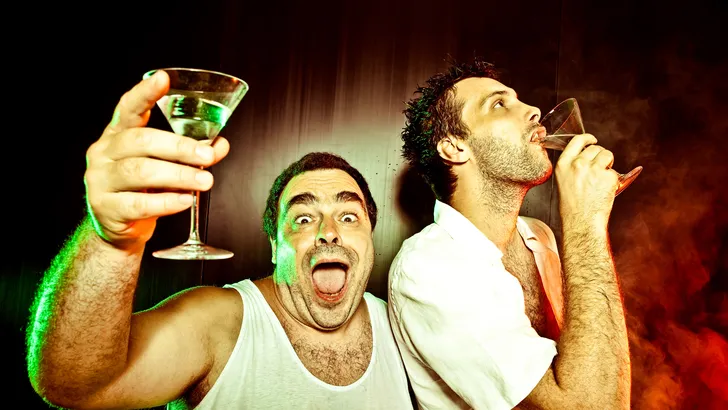 Onderzoek naar alcohol: wijn maakt je moe en van wodka ga je sneller knokken