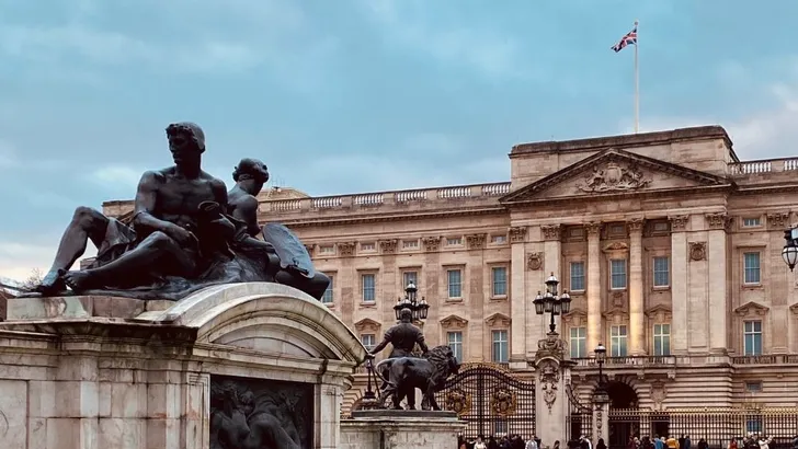 Buckingham Palace