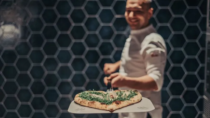 De lekkerste pizza van heel Nederland bij jou thuis