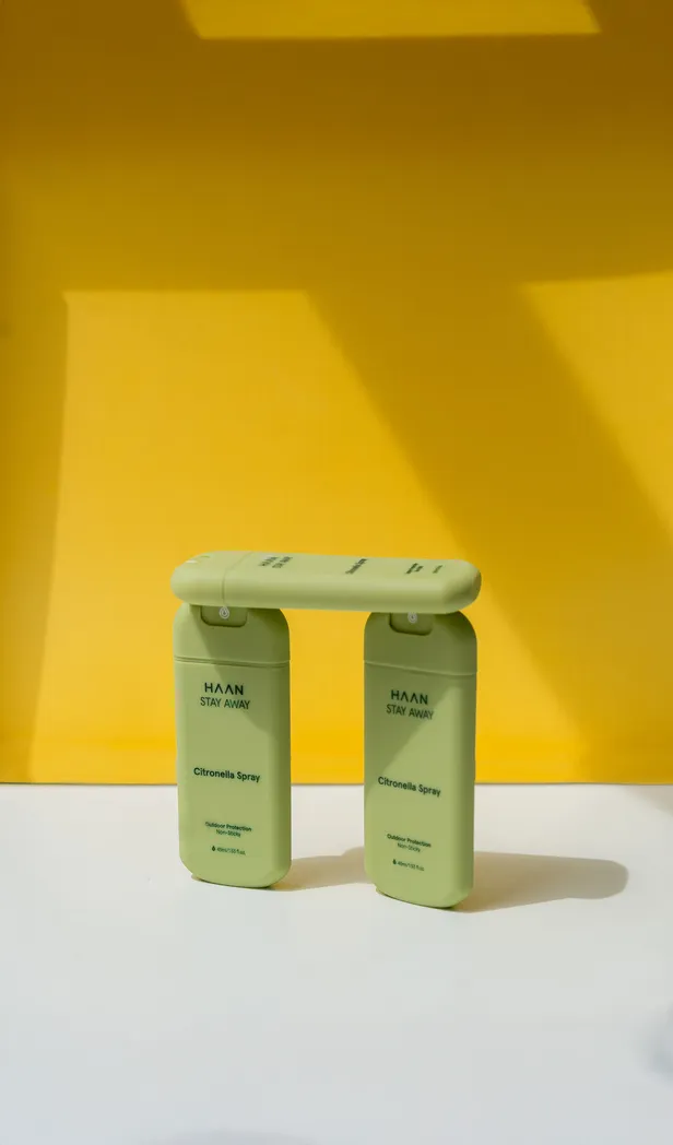 In je handtas of in je nachtkastje: deze Citronella Spray van HAAN is onmisbaar voor de zomer.