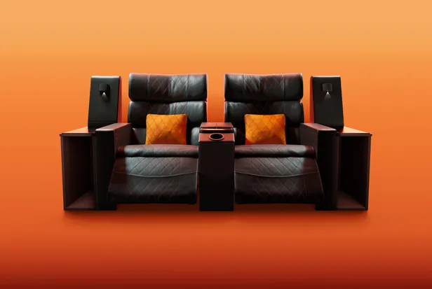 De elektrisch verstelbare Lux-stoelen bieden tillen je filmervaring naar een volgend niveau 