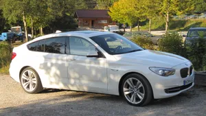 De belastingdienst haat deze truc: Waarom slimme ondernemers nu massaal in deze 'dikke' BMW's uit 2010 stappen