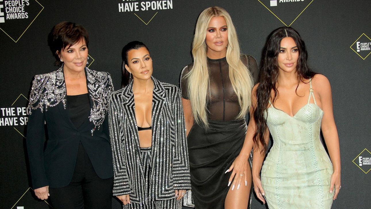 kardashian outfits 2021