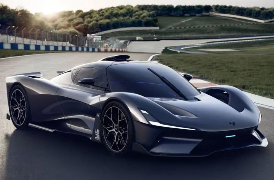 De Robo X, een volledig elektrische hypercar uit China.