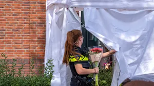 Nóg een vrouw (38) om het leven gebracht terwijl haar kindje thuis was, partner opgepakt