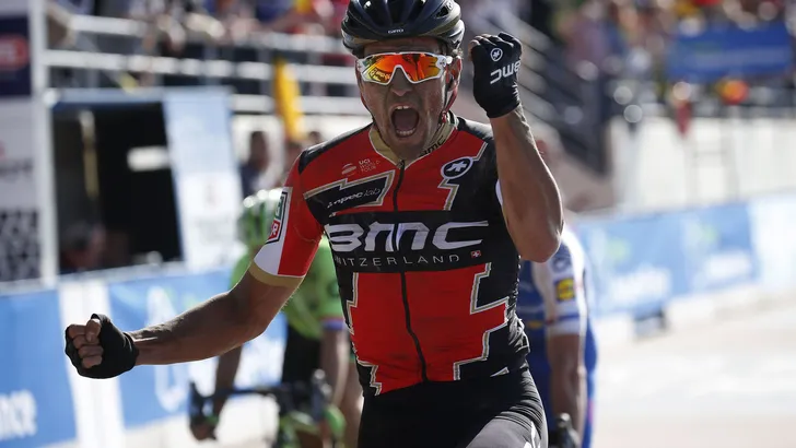 Greg Van Avermaet wint WorldTour; Tom Dumoulin derde 