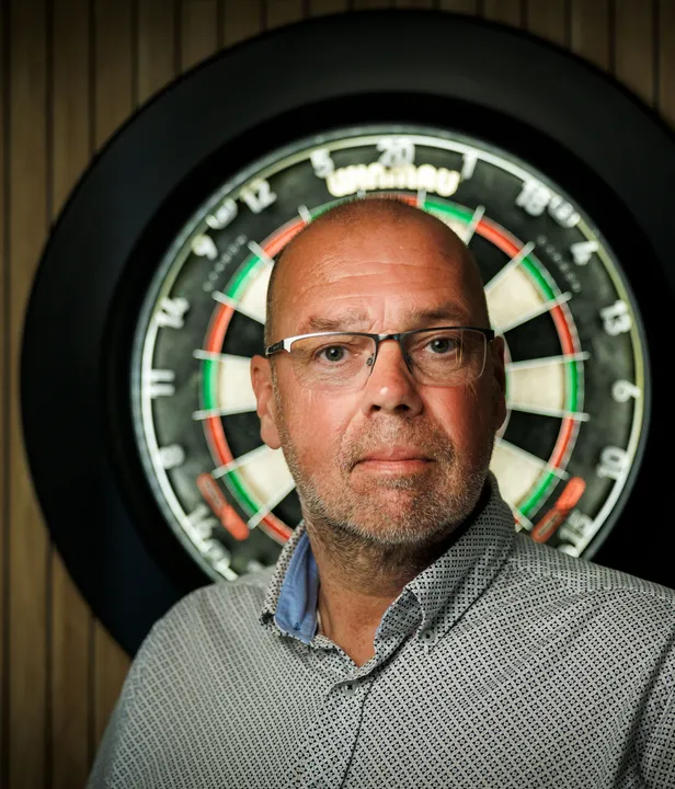 Dick van Dijk.