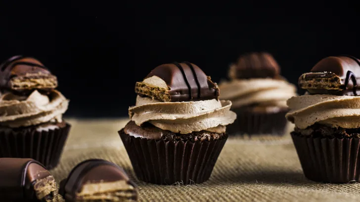 Kinder bueno nutella cupcakes